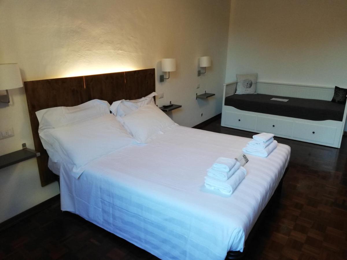 אסיסי Hotel La Fortezza מראה חיצוני תמונה
